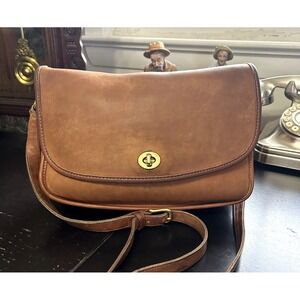Vintage Coach Legacy Flap Bag 3908 Light Brown Leather Crossbody Good Condition
